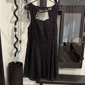 Size large black mini dress